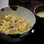 お燗酒と焼き鳥 傳鳥 - 親子丼、鶏スープ