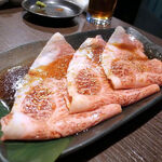 焼肉 神戸屋 - 大判サーロイン（1枚 1,200円）