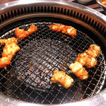 焼肉 神戸屋 - ホルモンは新鮮そのもの