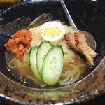 焼肉 神戸屋 - 盛岡冷麺（９００円）