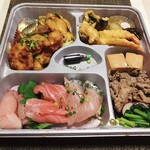 一品料理 ひとしな - おつまみ盛り合わせテイクアウト