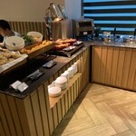 EVA air lounge The STAR - パン、クッキー