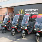 McDonald's - デリバリーバイクが揃う！