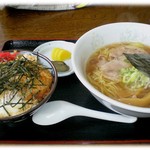 一福家 - かつ丼ラーメンセット　７５０円