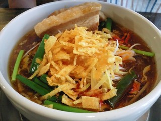 麺飯場 たんや - 野菜がたっぷりで具にはえのきさいがっ!