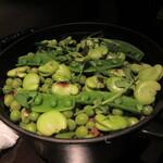 日本料理 TOBIUME - 豆づくしの炊き込みご飯　…あ、ピース！が駄洒落なのね(^^