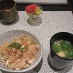 日本料理 TOBIUME - 鰆の炊込み、味噌汁、地野菜、焙じ茶