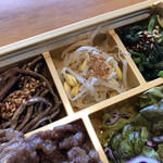 新羅ガーデン - ナムル