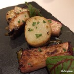 カーサ・デル・チーボ - 八戸産ｱﾜﾋﾞのTrifolata 