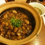 中国麺飯 勇 - 山芋入り麻婆豆腐の土鍋ご飯８５０円