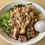 麺屋 しん蔵 - 魚介まぜそば 850円 味玉 100円