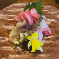日本料理 梅林 - 本鮪と真鯛ホッキ貝