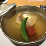 Itamaegokoro Kikuura - ランチコースのお碗　揚げ甘鯛