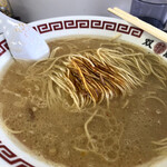 双喜紋 - 先に具材を食べて、素ラーメンにd(^_^o)
      最近ハマってます（笑）