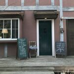 カフェ・ル・プティ・ニ・トロワ - 