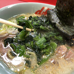 山岡家 - ほうれん草たっぷり〜