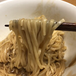 ラーメン屋 トイ・ボックス - モチモチ麺