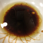 ラーメン屋 トイ・ボックス - 上質な鶏油とトイボブレンドの醤油