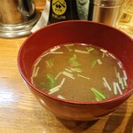 昌龍 - スッキリ系醤油ベースの中華スープ。