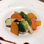丿貫 - 丿貫(十数種類の彩り野菜の温サラダ)
