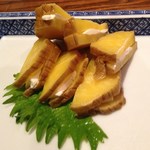 稲毛屋 - いぶりがっこ（\480　あぶった大根の漬物でクリームチーズをはさんだもの）