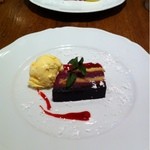 イル ビッライオ - カシスのムースケーキ