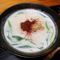 馳走いなせや - 坦々麺880円