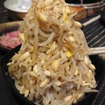 下町町屋 ホルモン 弘 - もやし 360円