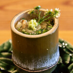 柚木元 - 2020.4 伊勢海老の筍蒸し（筍をおろして山芋と合わせて筍蒸しに） 山菜餡 蕗の薹の花の素揚げ