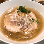 創作麺工房 鳴龍 - 塩拉麺　950円