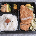 富士喜 - とんかつ弁当　1,000円