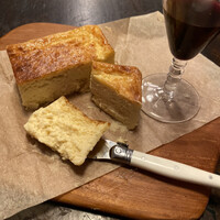 長谷川 稔 - あまり飲まないように、小さなグラスで