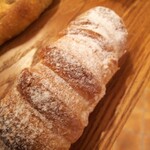 メゾン ムラタ - パイコルネ   １７０円