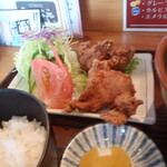 くつろぎ亭ひこべえ  - 若鶏のからあげ