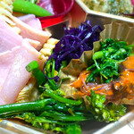 オステリア セーザモ - オードブルプレート（2人分）