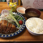 グリル　冨二三亭 - 選べる二品ランチ  800円(税込)　※グラタン待ち