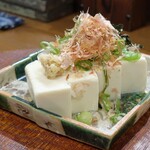 桶家乃隠居 - おとうふ半丁