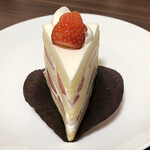 パティスリー プレジール - 2020.5.6  いちごショートケーキ