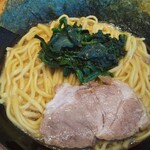 横浜家系ラーメン 中野家 - 並ラーメン