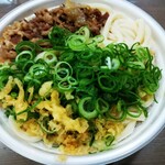 Marugame Seimen - 肉うどん　大　アップ