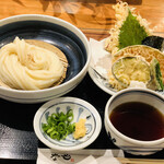 Udon Naya - 