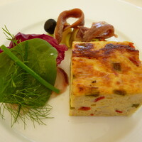 小笠原伯爵邸 - サヨリのボケロン風 ハーブのブーケ / ヒルダ / バカラオのオムレツ