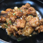 味盛 - マーボー唐揚げ丼アップ