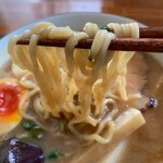 ラーメン家 みつ葉 - 豚CHICKI醤油ラーメン テイクアウト 麺アップ（2020/5）