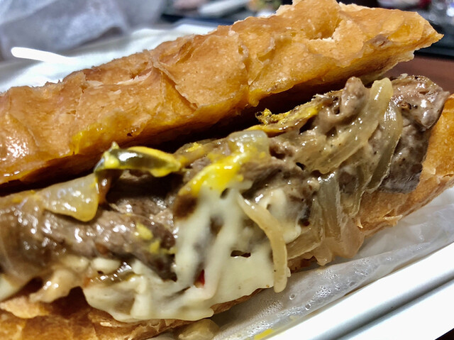 お肉たっぷり パンも美味しいステーキ屋のフィリーチーズステーキサンド By Mm Foods ツクダステーキハウス Tsukuda Steakhouse 三田 鉄板焼き 食べログ お肉たっぷり パンも美味しいステーキ屋のフィリーチーズステーキサンド By Mm Foods ツクダステーキハウス Tsukuda Steakhouse 三田 鉄板焼き 食べログ