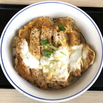 かつや - カツ丼・梅（税別490円）