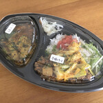 旧ヤム邸 空堀店 - テイクアウト容器