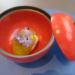 プレゼンテ スギ - ヨーグルトアイスとマンゴーに山椒のソース