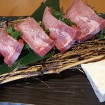 炭火焼肉 ナカオ商店 - 
