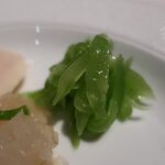 中国飯店 富麗華 - 特製六福盆＜特選前菜の盛り合わせ＞ズームアップ